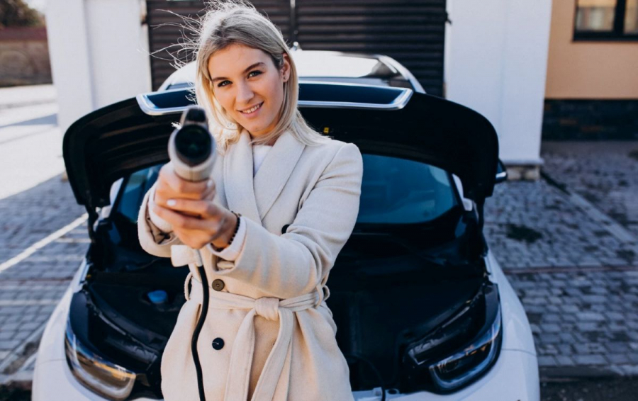 Какая не оригинальная зарядка подойдет для электромобиля Tesla?