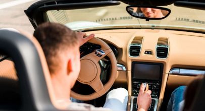 Як залишатися зосередженим за кермом, коли доводиться їхати багато годин поспіль: ефективні поради
