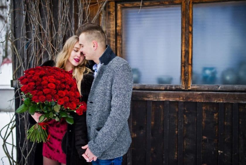 Привітання з 8 березня коханій у різних ситуаціях Привітання з 8 березня коханій у різних ситуаціях