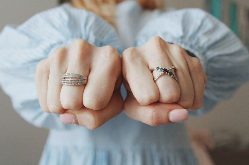 Що зазвичай символізує каблучка