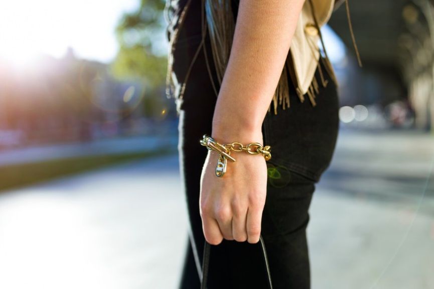 Що може означати браслет