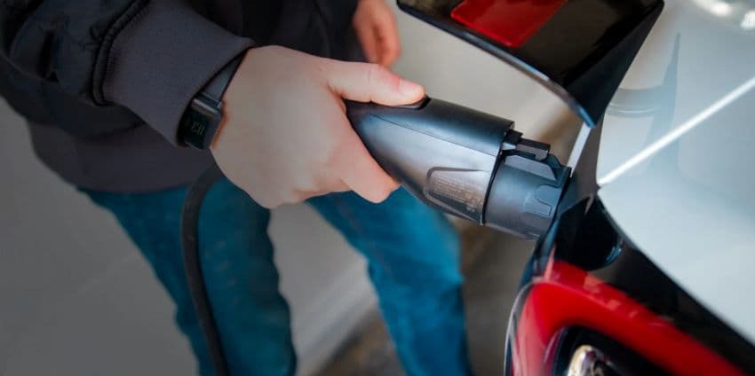 Правильний вибір зарядного обладнання для зарядки авто для щоденного використання