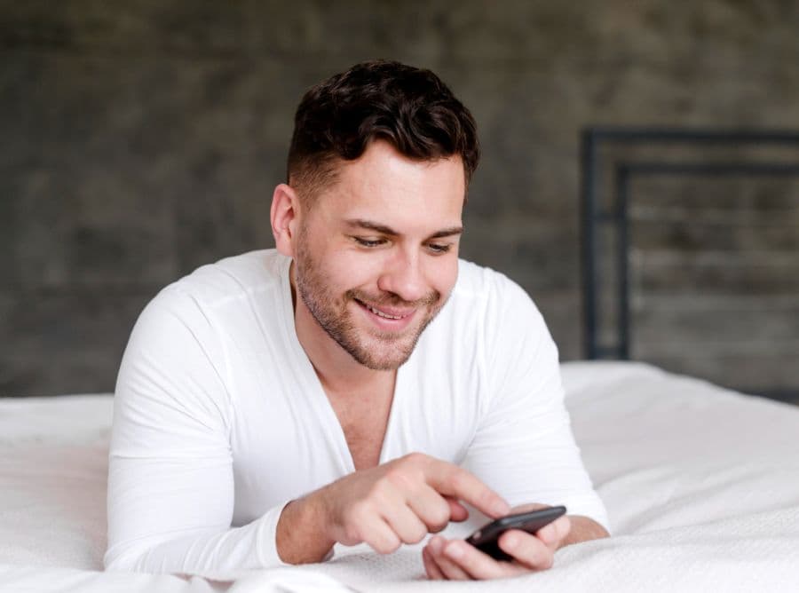 Комплименты мужчине в переписке