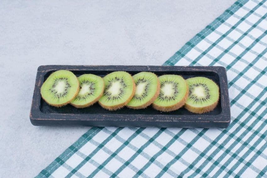 Як їсти ківі зі шкіркою, щоб було смачно